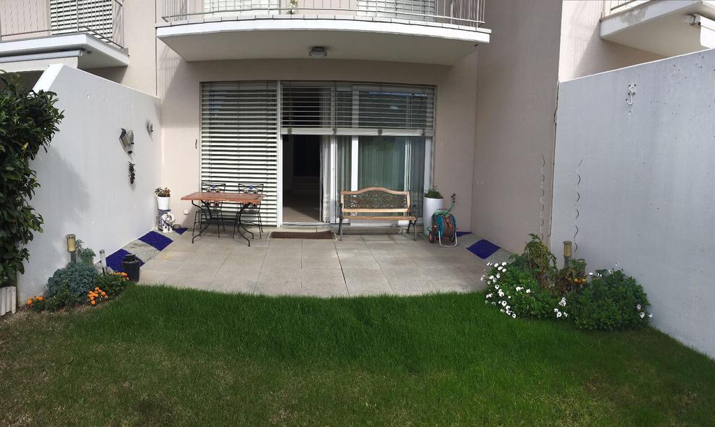 B&B Kelly Lausanne Bagian luar foto