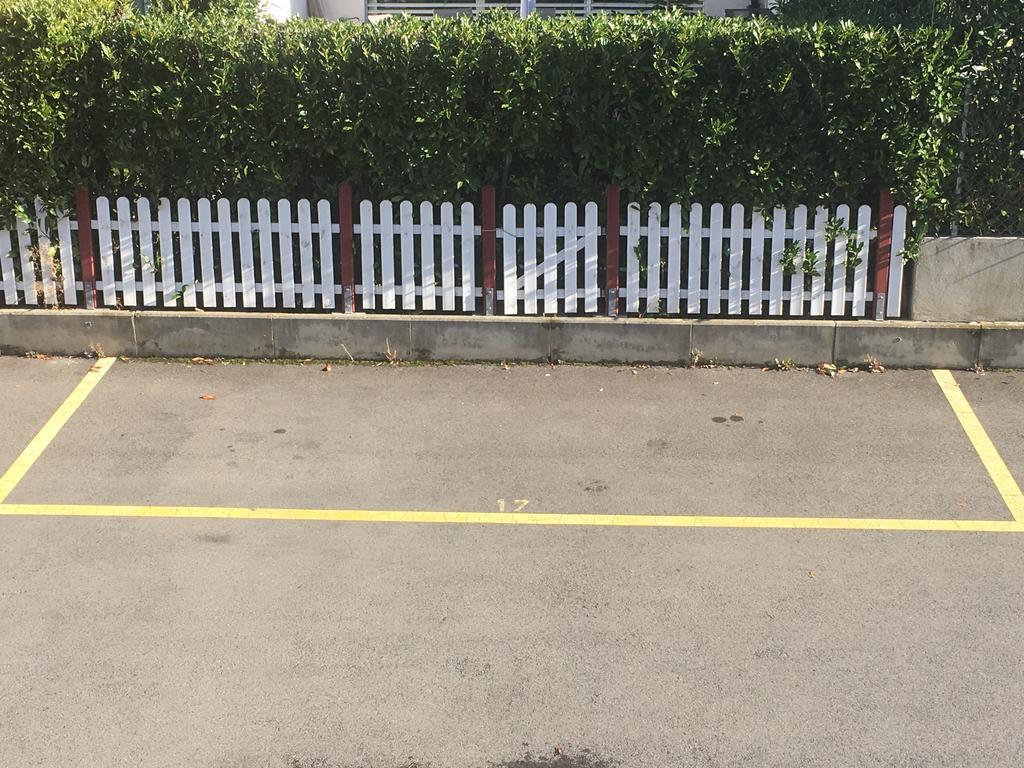 B&B Kelly Lausanne Bagian luar foto
