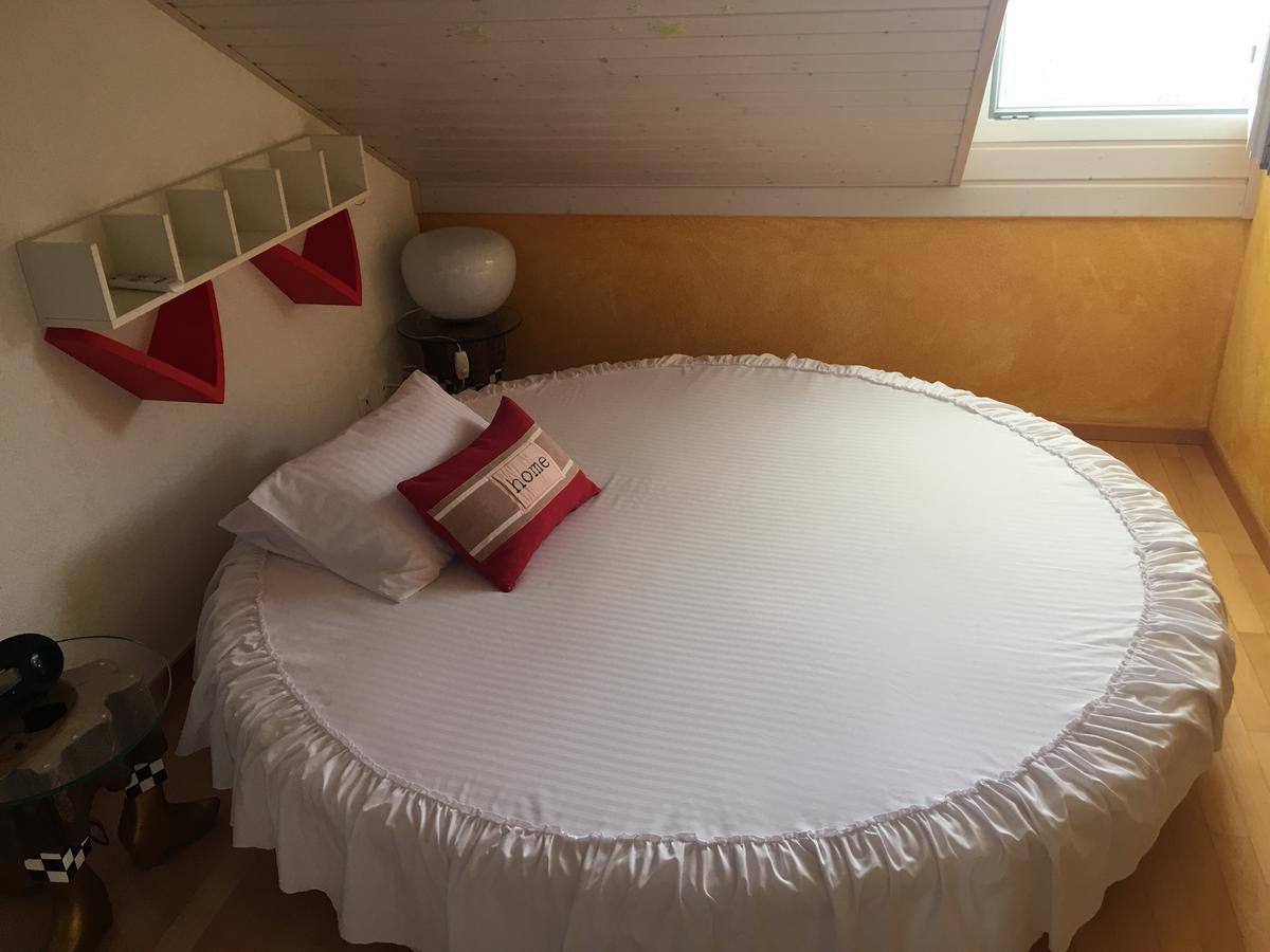 B&B Kelly Lausanne Bagian luar foto