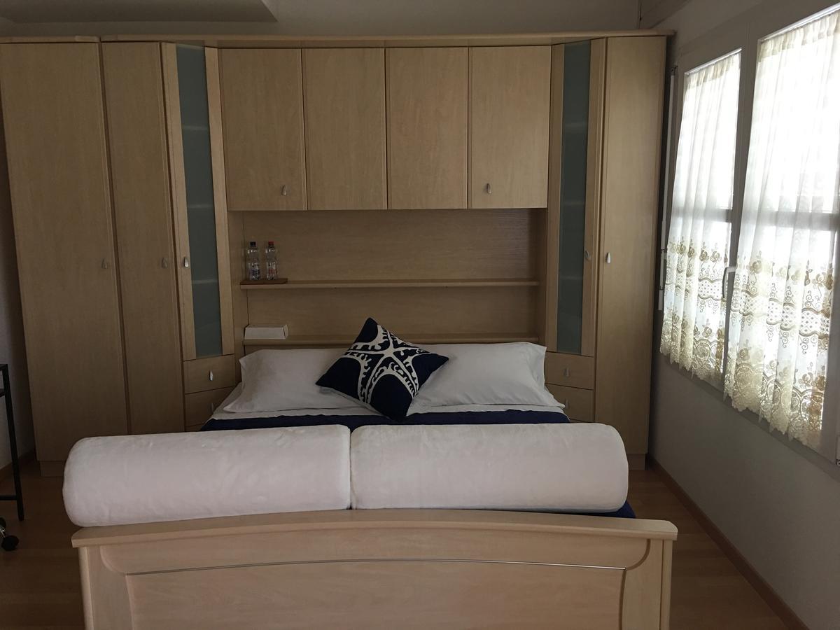 B&B Kelly Lausanne Bagian luar foto
